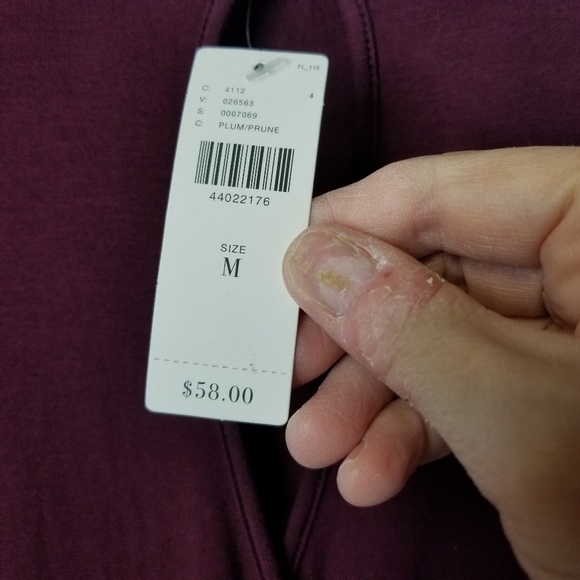 Vanessa Virginia anthro keyhole ruched top - Picture 10 of 11